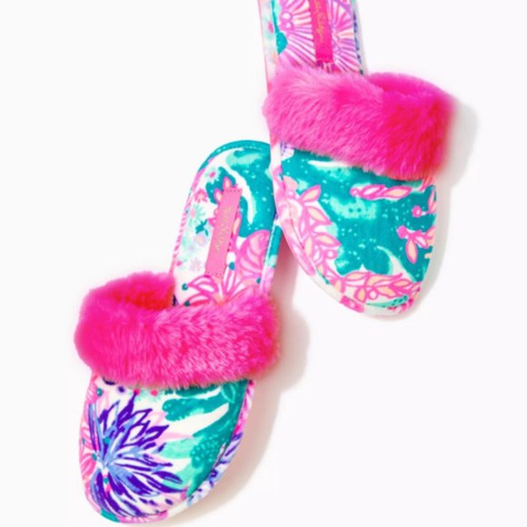 Lilly Pulitzer Shoes - NWT Lilly Pulitzer Clara Velour Slipper in Multi Seaside Carnivale Velour